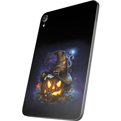Halloween Cat and Jack O Lantern Pumpkin by Sarah Richter Apple iPad Mini Skin