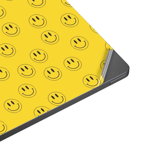 Happy Face Pattern Surface Laptop 7 13.8in Skin