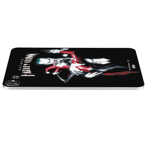 DC Comics The Joker Batman: Harley Quinn Cover #1 Art by Alex Ross. Piece Also known as Tango with Evil iPad Pro 13in M4 (2024) Skin