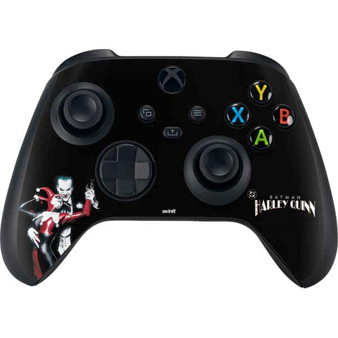 DC Comics The Joker Batman: Harley Quinn Cover #1 Art by Alex Ross. Piece Also known as Tango with Evil Xbox Series X Bundle Skin