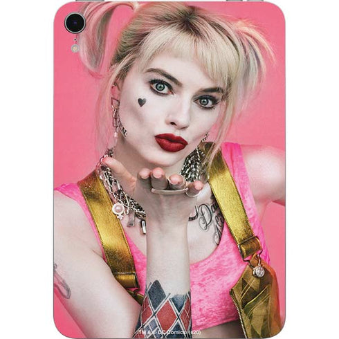 DC Comics Harley Quinn Blowing Kisses Apple iPad Mini Skin