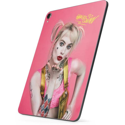 DC Comics Harley Quinn Blowing Kisses Apple iPad Pro Skin
