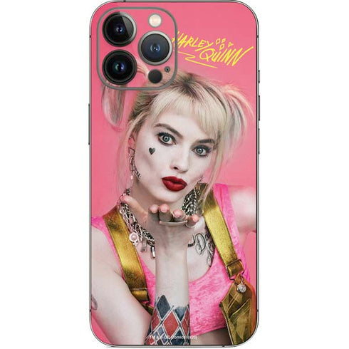 DC Comics Harley Quinn Blowing Kisses iPhone 15 Pro Max Skin