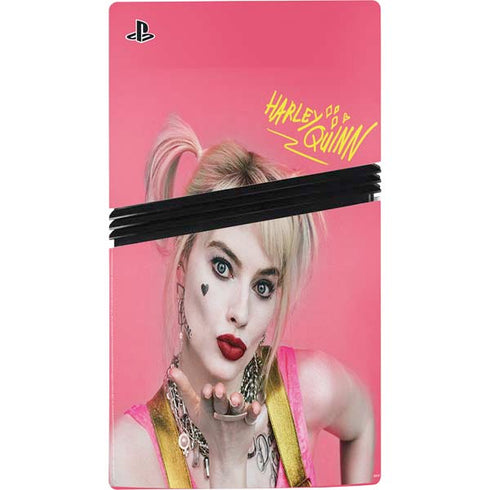 DC Comics Harley Quinn Blowing Kisses PS5 Pro Bundle Skin