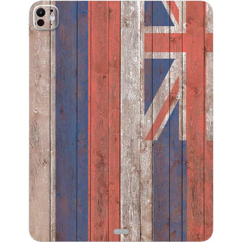Hawaiian Flag Dark Wood iPad Pro 13in M4 (2024) Skin