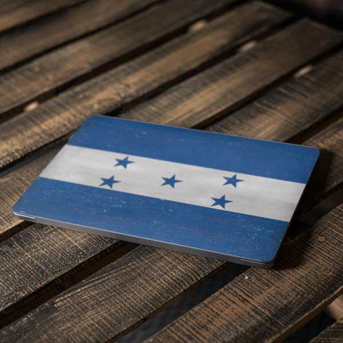 Honduras Flag Distressed Apple MacBook Air Skin