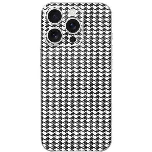 Houndstooth Black/White iPhone 16 Pro Skin
