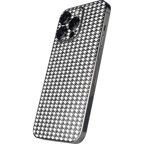 Houndstooth Black/White iPhone 16 Pro Skin