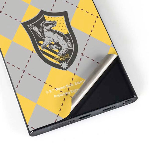 Wizarding World Harry Potter Hufflepuff Crest Galaxy S24 Ultra Skin
