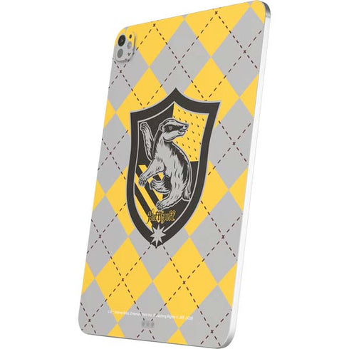 Wizarding World Harry Potter Hufflepuff Crest iPad Pro 13in M4 (2024) Skin