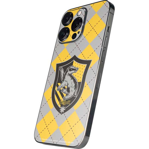 Wizarding World Harry Potter Hufflepuff Crest iPhone 16 Pro Skin