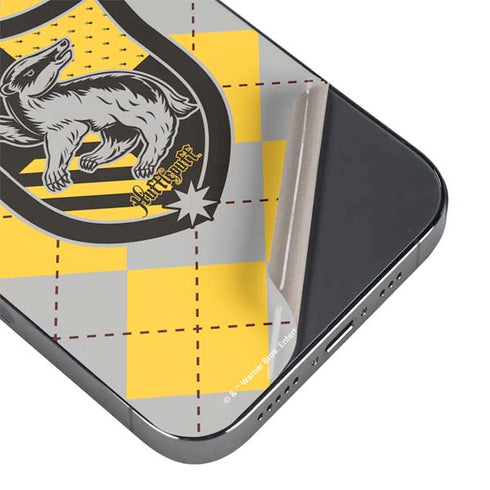Wizarding World Harry Potter Hufflepuff Crest iPhone 16 Pro Skin