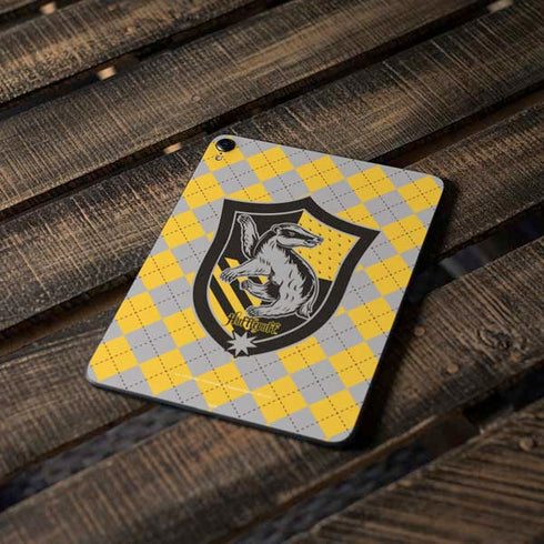 Wizarding World Harry Potter Hufflepuff Crest Apple iPad Pro Skin