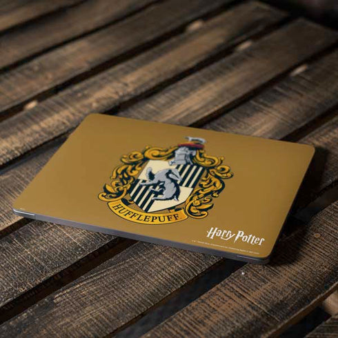 Wizarding World Harry Potter Hufflepuff House Crest Apple MacBook Air Skin