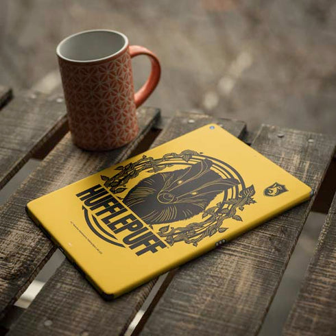 Wizarding Worlds Harry Potter Hufflepuff Illustration iPad Skins