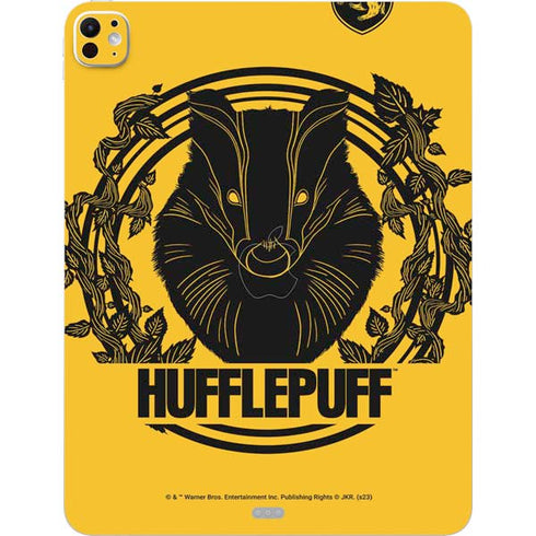 Wizarding Worlds Harry Potter Hufflepuff Illustration iPad Pro 13in M4 (2024) Skin