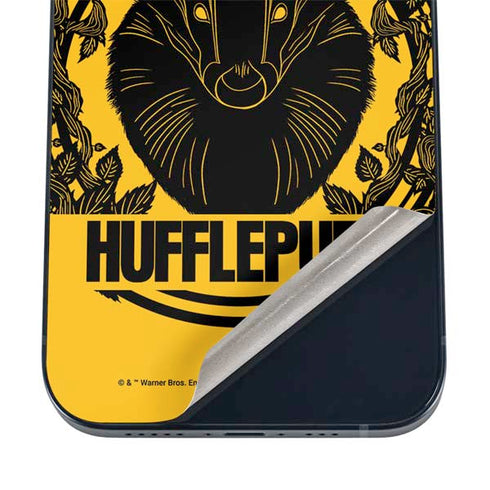 Wizarding Worlds Harry Potter Hufflepuff Illustration iPhone 16 Skin