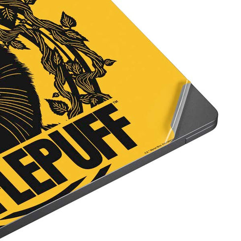 Wizarding Worlds Harry Potter Hufflepuff Illustration Surface Laptop 7 15in Skin