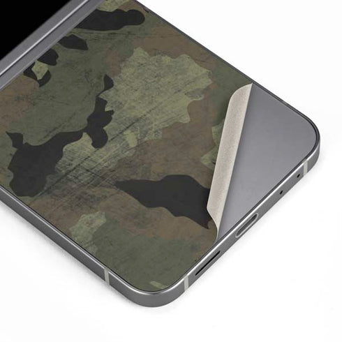 Hunting Camo Galaxy Z Flip6 Skin