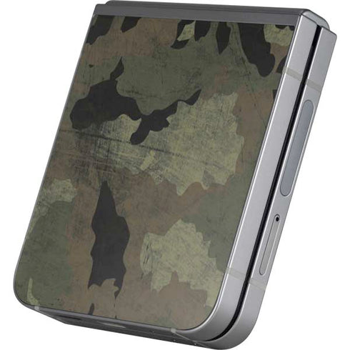 Hunting Camo Galaxy Z Flip6 Skin