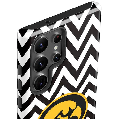 University of Iowa Hawkeyes Chevron Print Galaxy S23 Ultra Pro Case