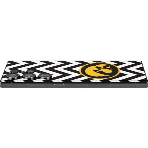 University of Iowa Hawkeyes Chevron Print Galaxy Skins
