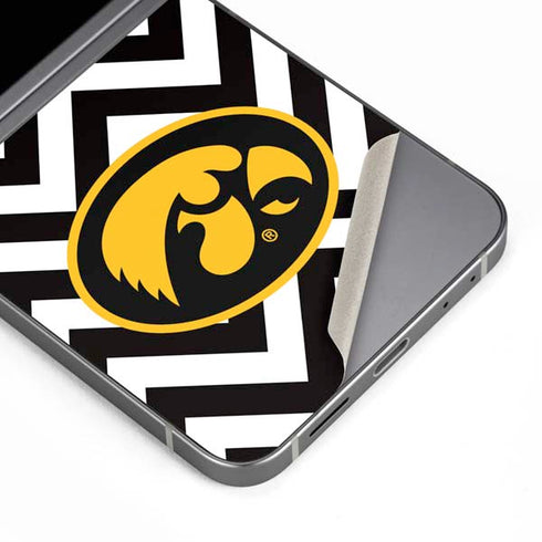 University of Iowa Hawkeyes Chevron Print Galaxy Z Flip6 Skin