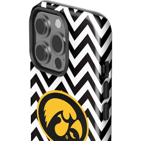 University of Iowa Hawkeyes Chevron Print iPhone 15 Pro Impact Case