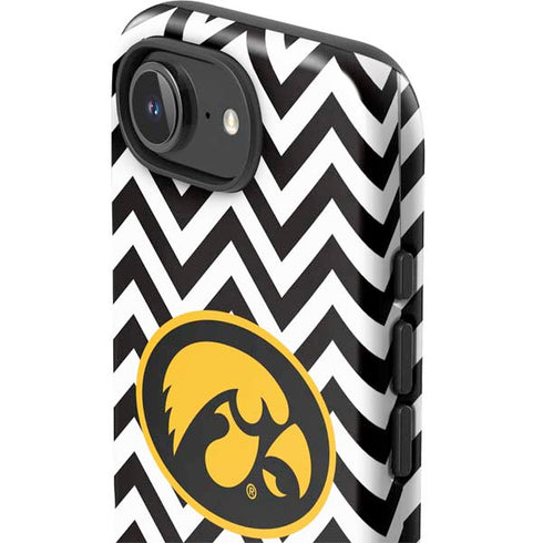 University of Iowa Hawkeyes Chevron Print iPhone 16e Impact Case