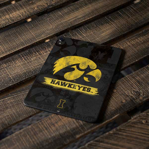 University of Iowa Hawkeyes Distressed Logo Apple iPad Pro Skin