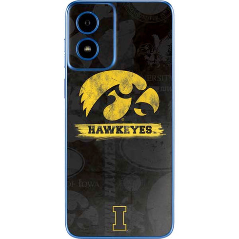 University of Iowa Hawkeyes Distressed Logo Moto G Play 4G (2024) Skin