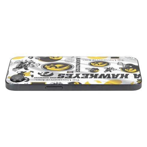 University of Iowa Hawkeyes Pattern iPhone 16e Skin