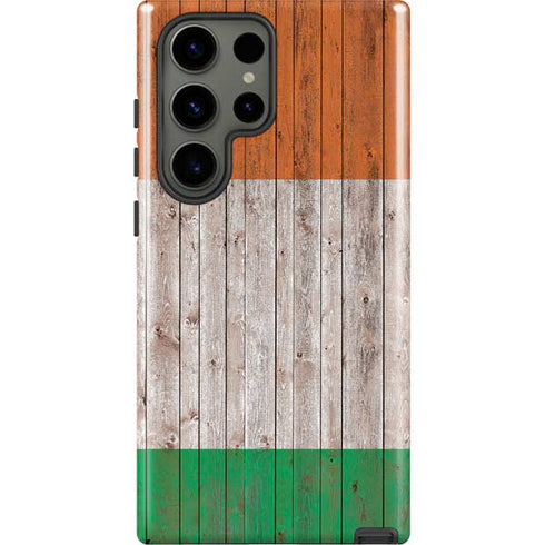 Ireland Flag Dark Wood Galaxy S23 Ultra Pro Case