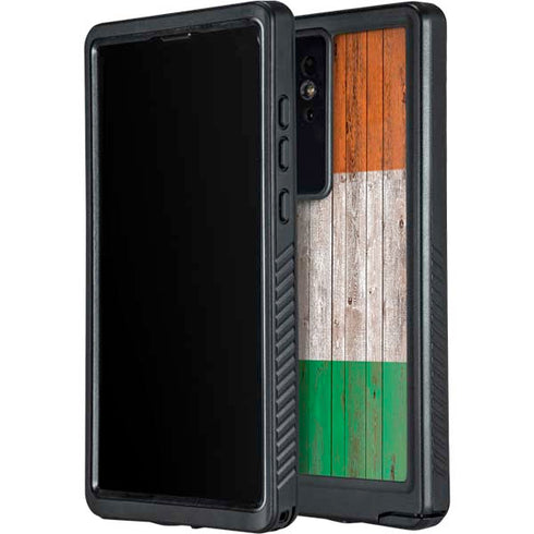 Ireland Flag Dark Wood Galaxy S24 Ultra Waterproof Case