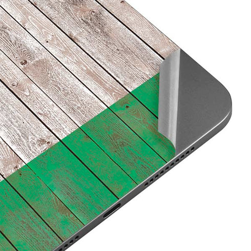 Ireland Flag Dark Wood Apple iPad Mini Skin