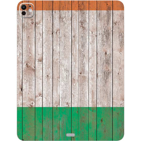 Ireland Flag Dark Wood iPad Pro 13in M4 (2024) Skin