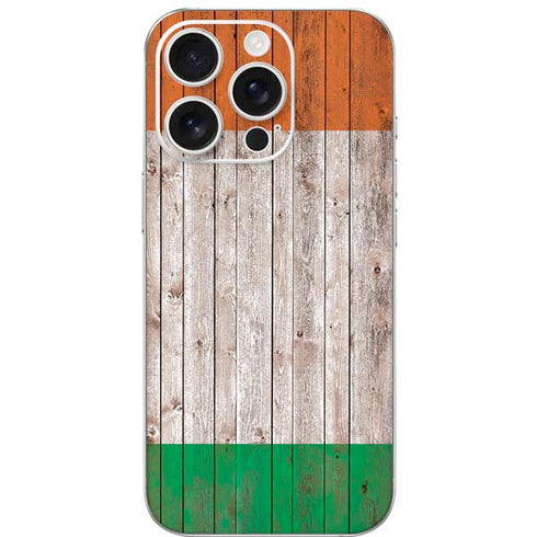 Ireland Flag Dark Wood iPhone 16 Pro Skin
