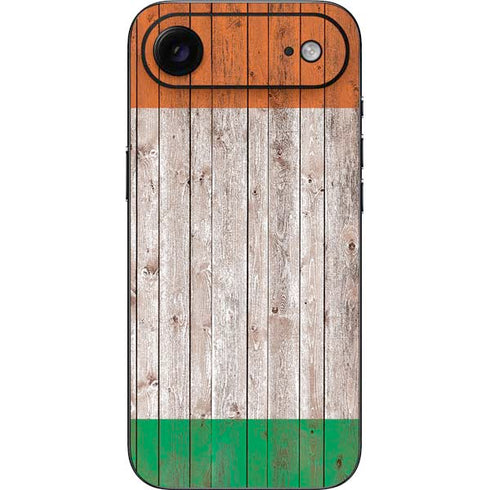 Ireland Flag Dark Wood iPhone 17 Air Skin