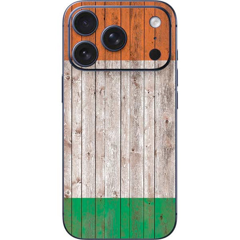 Ireland Flag Dark Wood iPhone 17 Pro Skin