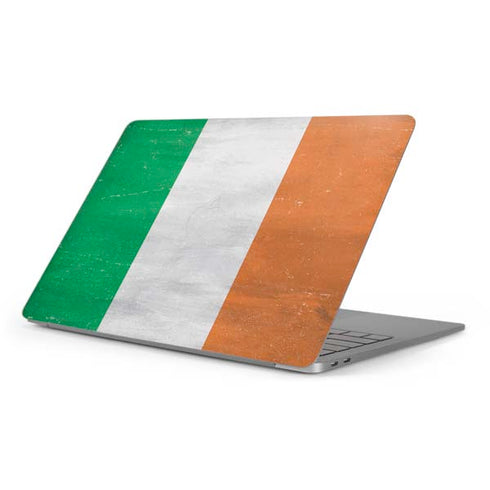 Ireland Flag Distressed Apple MacBook Pro 16-inch Skin