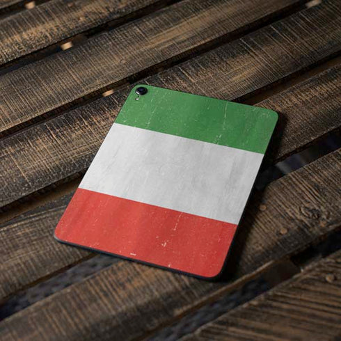 Italy Flag Distressed Apple iPad Pro Skin