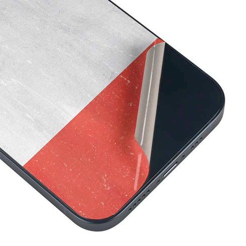 Italy Flag Distressed iPhone 15 Skin