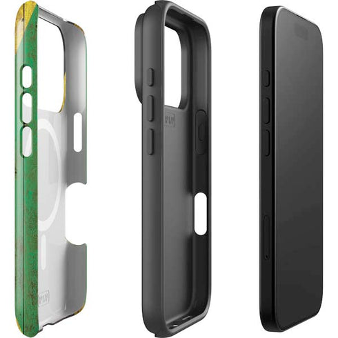 Jamaican Flag Dark Wood iPhone 17 Pro Max Magsafe Impact Case