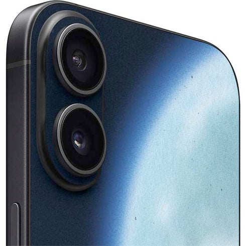 Marvel Black Panther Jumping Through Air iPhone 16 Skin