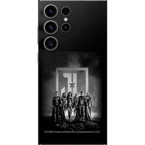 The Justice League (2017) Justice League Black and White Galaxy S25 Ultra Skin