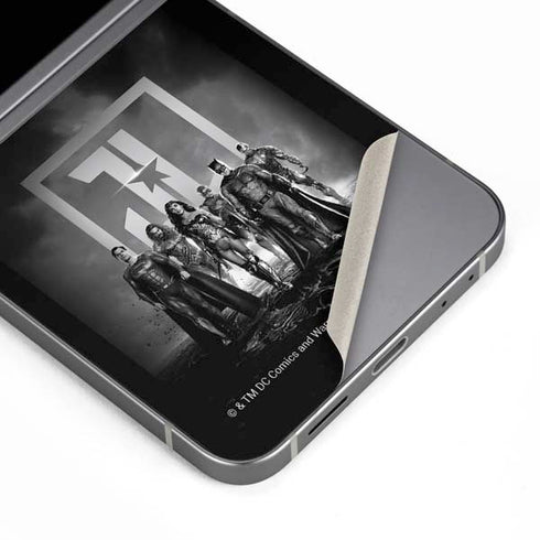 The Justice League (2017) Justice League Black and White Galaxy Z Flip6 Skin