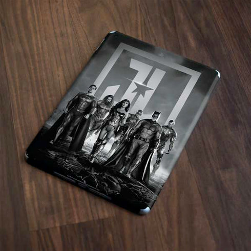 The Justice League (2017) Justice League Black and White Apple iPad Skin
