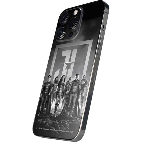 The Justice League (2017) Justice League Black and White iPhone 16 Pro Max Skin
