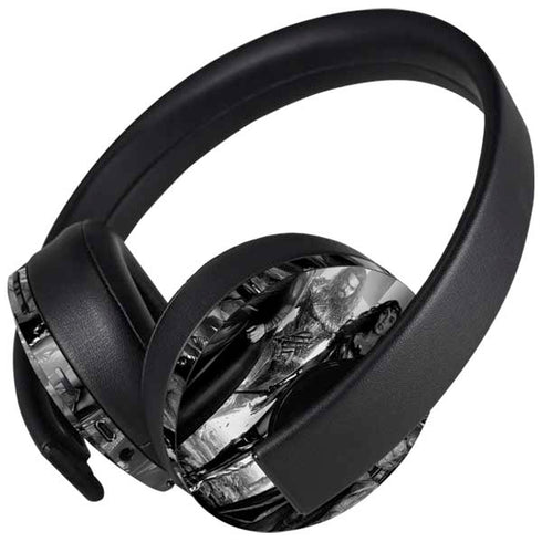 The Justice League (2017) Justice League Black and White PlayStation 4 Gold Wireless Headset Skin