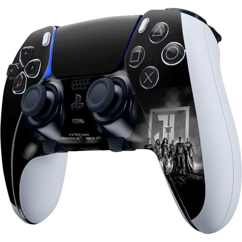 The Justice League (2017) Justice League Black and White PS5 DualSense Edge Pro Controller Skin